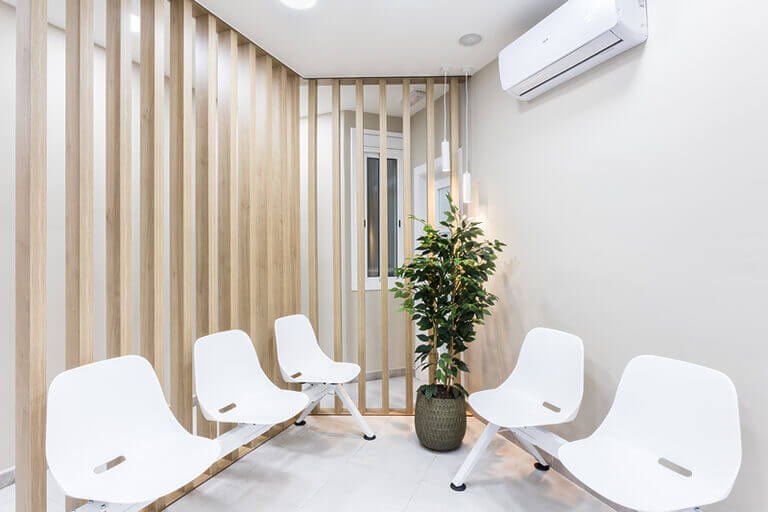 Inicio 5 Clinica Dental ME Barcelona - Carrusel 7