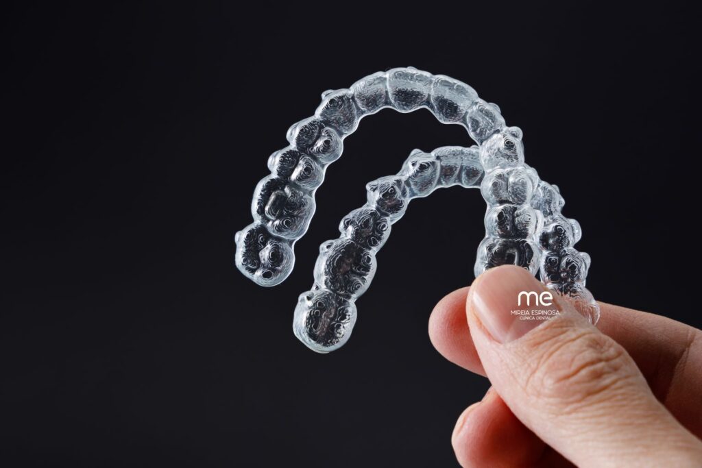 Invisaling en Barcelona Clinica Dental Mireia Espinosa, Barcelona